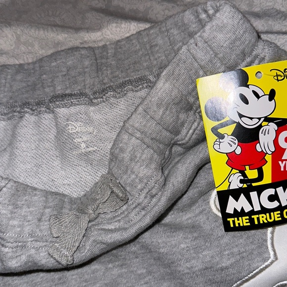 Disney Mickey Hands Jogger Pant - Picture 4 of 5